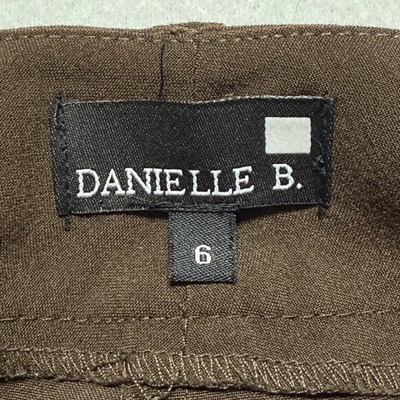 Danielle B. Women's Wide Leg Mid Rise Stretch Brown Dress Pants Sz 6 Zip Closure - Picture 6 of 10